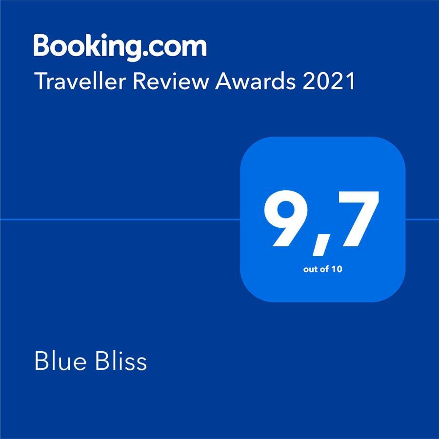 Blue Bliss Apartment Loutraki  Exterior photo